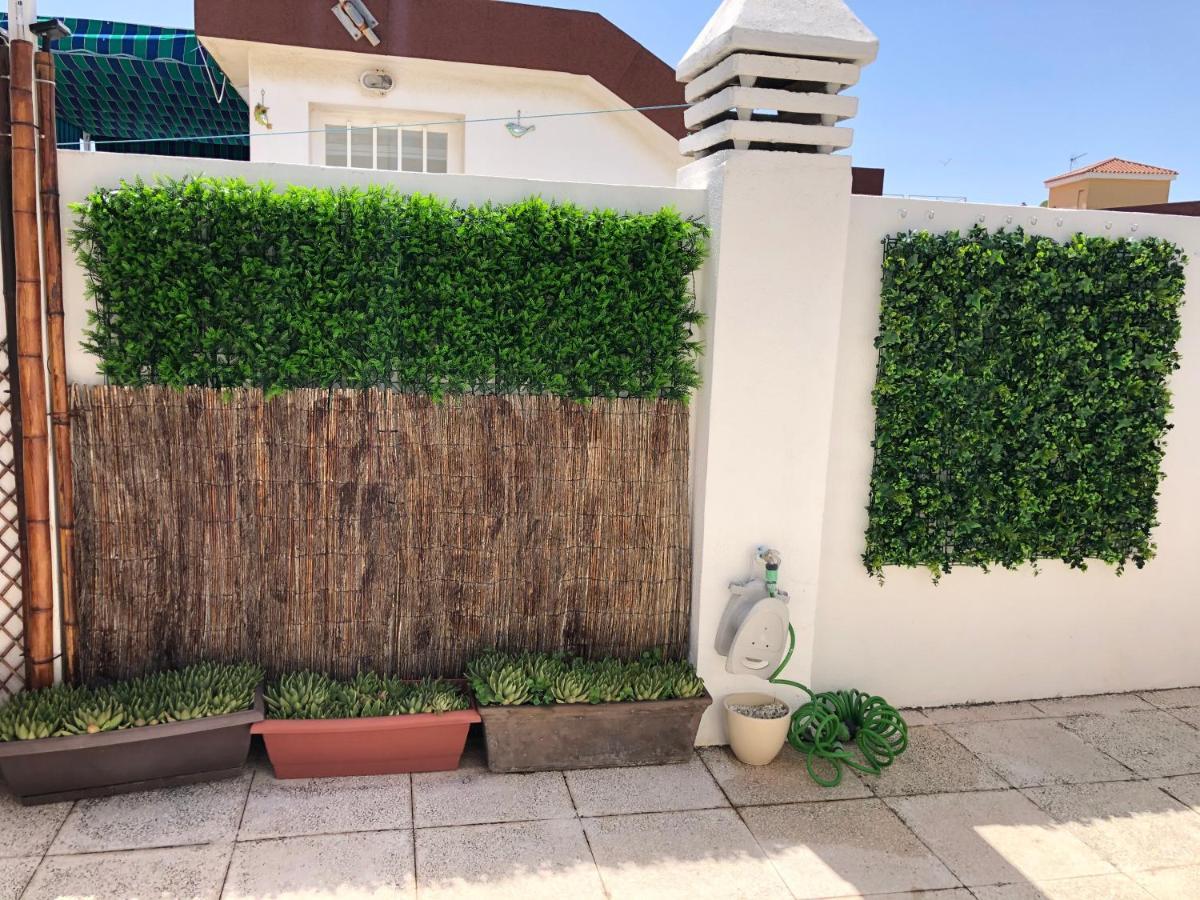 El Cortijuelo: Seaside Triplex with Rooftop Terrace Torremolinos Exterior photo