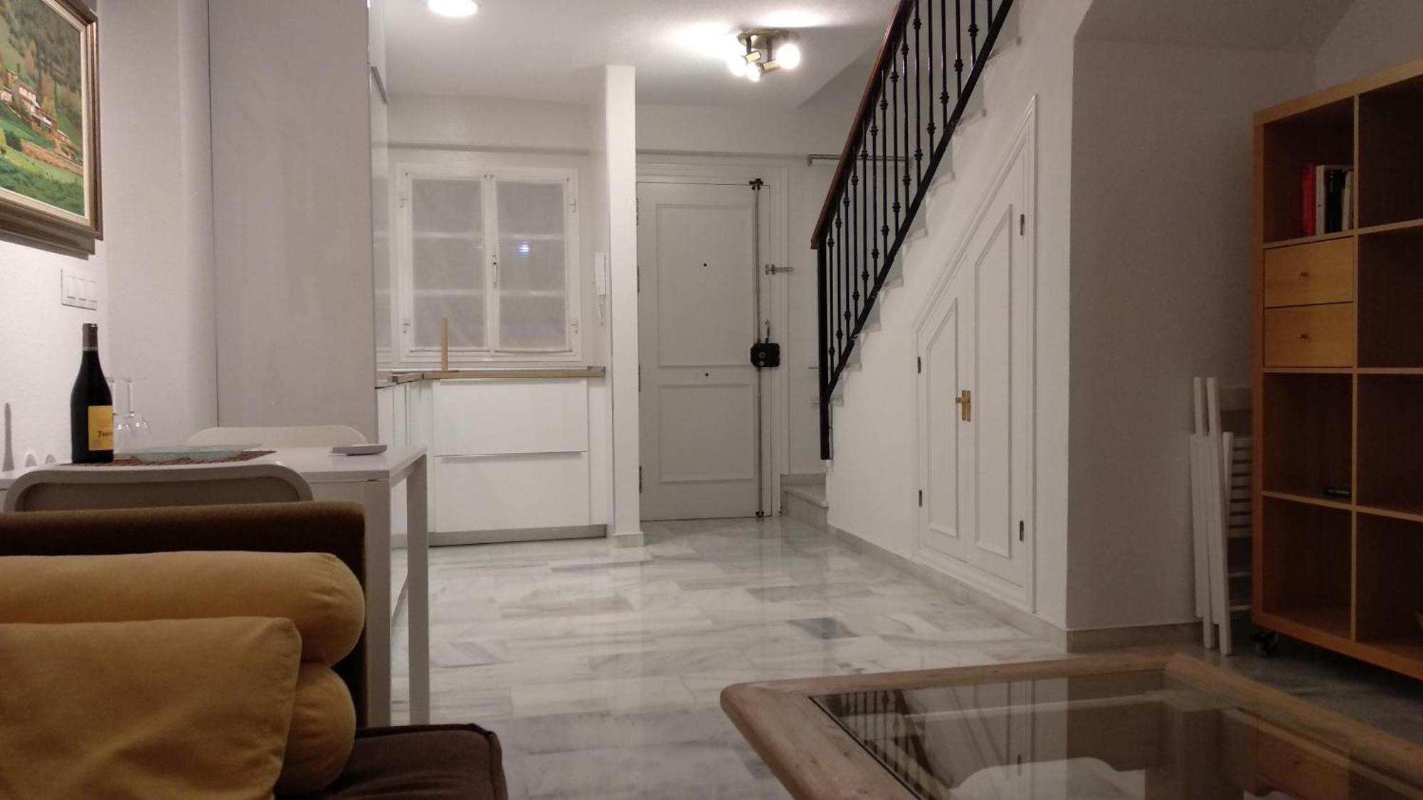 El Cortijuelo: Seaside Triplex with Rooftop Terrace Torremolinos Exterior photo