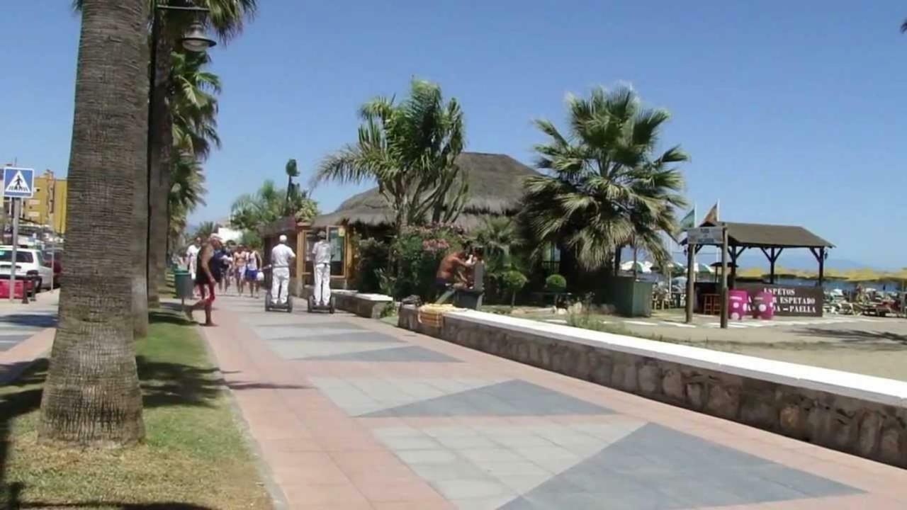 El Cortijuelo: Seaside Triplex with Rooftop Terrace Torremolinos Exterior photo